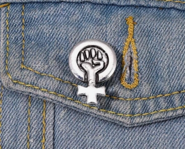 Pin FEMM feminista